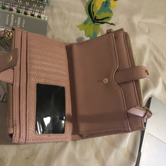 Steve Madden wallet - Picture 2 of 5